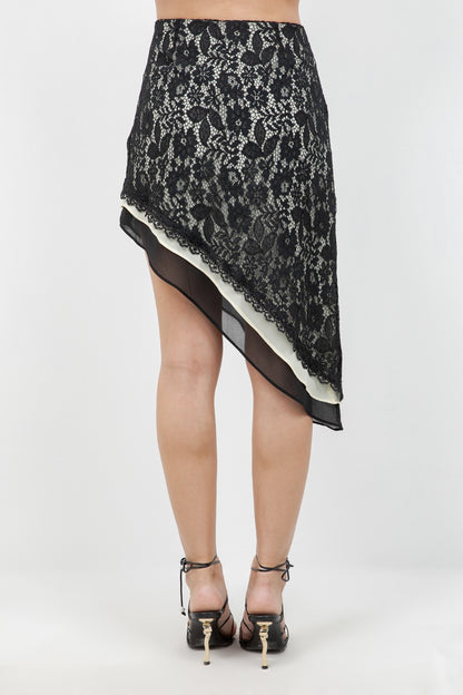 Naiomi Skirt
