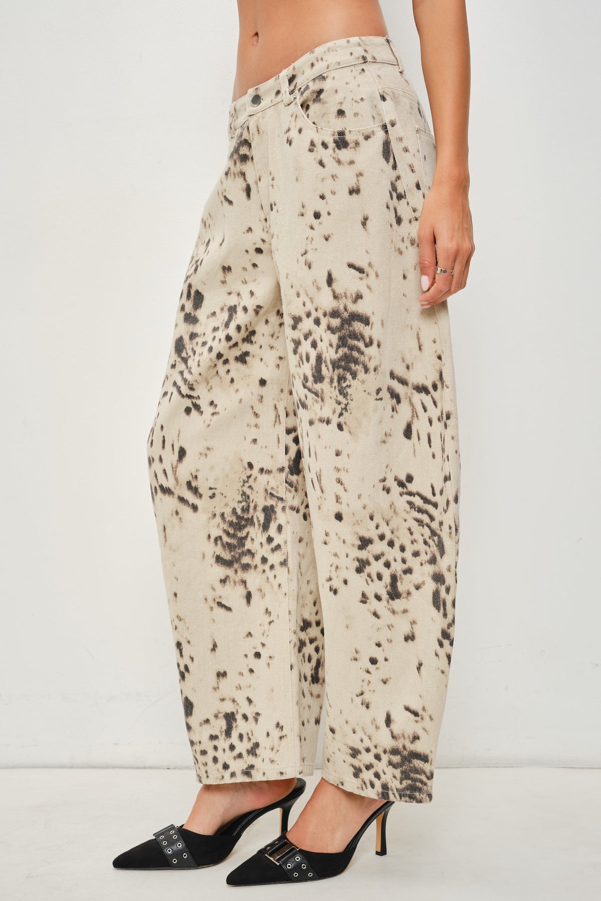 Aspen Snow Leopard Barrel Jeans