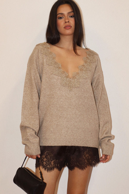 Nure Sweater Top (Non-returnable)