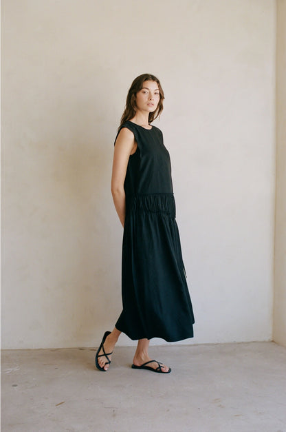 Vayna Dress