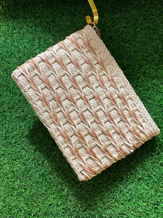Basket Straw Clutch