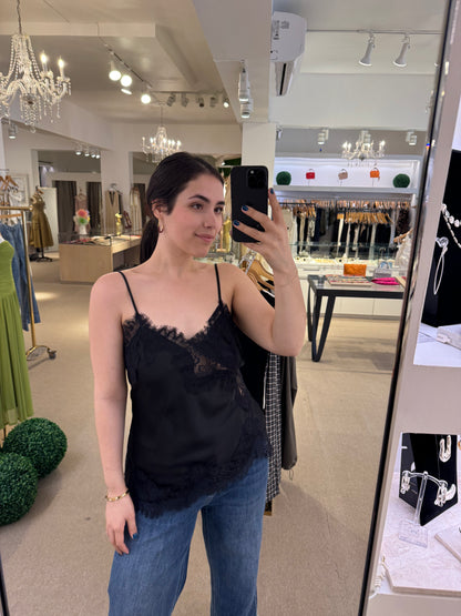 Lariza Top