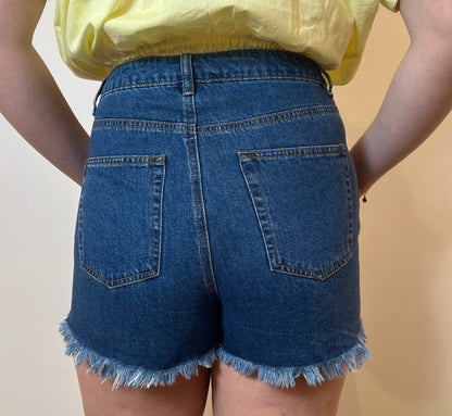 PEARL ON DENIM SHORT