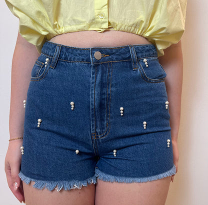 PEARL ON DENIM SHORT