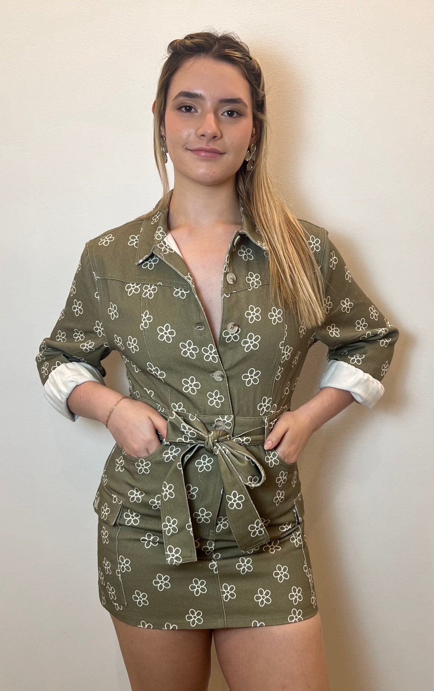 CARA'S PRINT FLOWER MINI DRESS