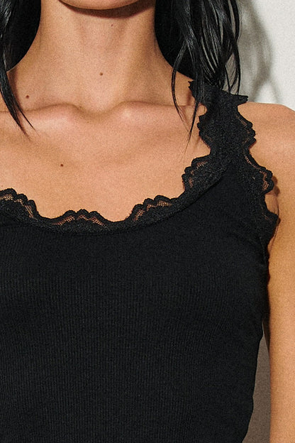 Lacie Top